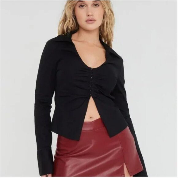 NWT Garage Black Alina Flyaway Hook & Eye Long Sleeve Top  size S - Picture 1 of 15